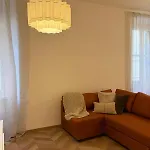 Domus Dea Dependence Per 4 Persone Apartment Bergamo