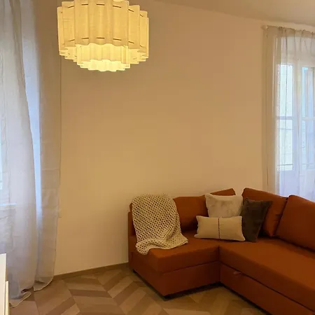Domus Dea Dependence Per 4 Persone Apartment Bergamo