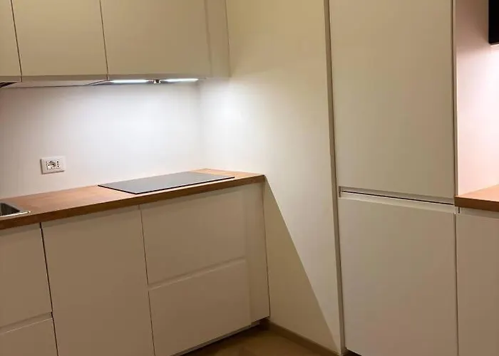 Domus Dea Dependence Per 4 Persone 아파트 베르가모